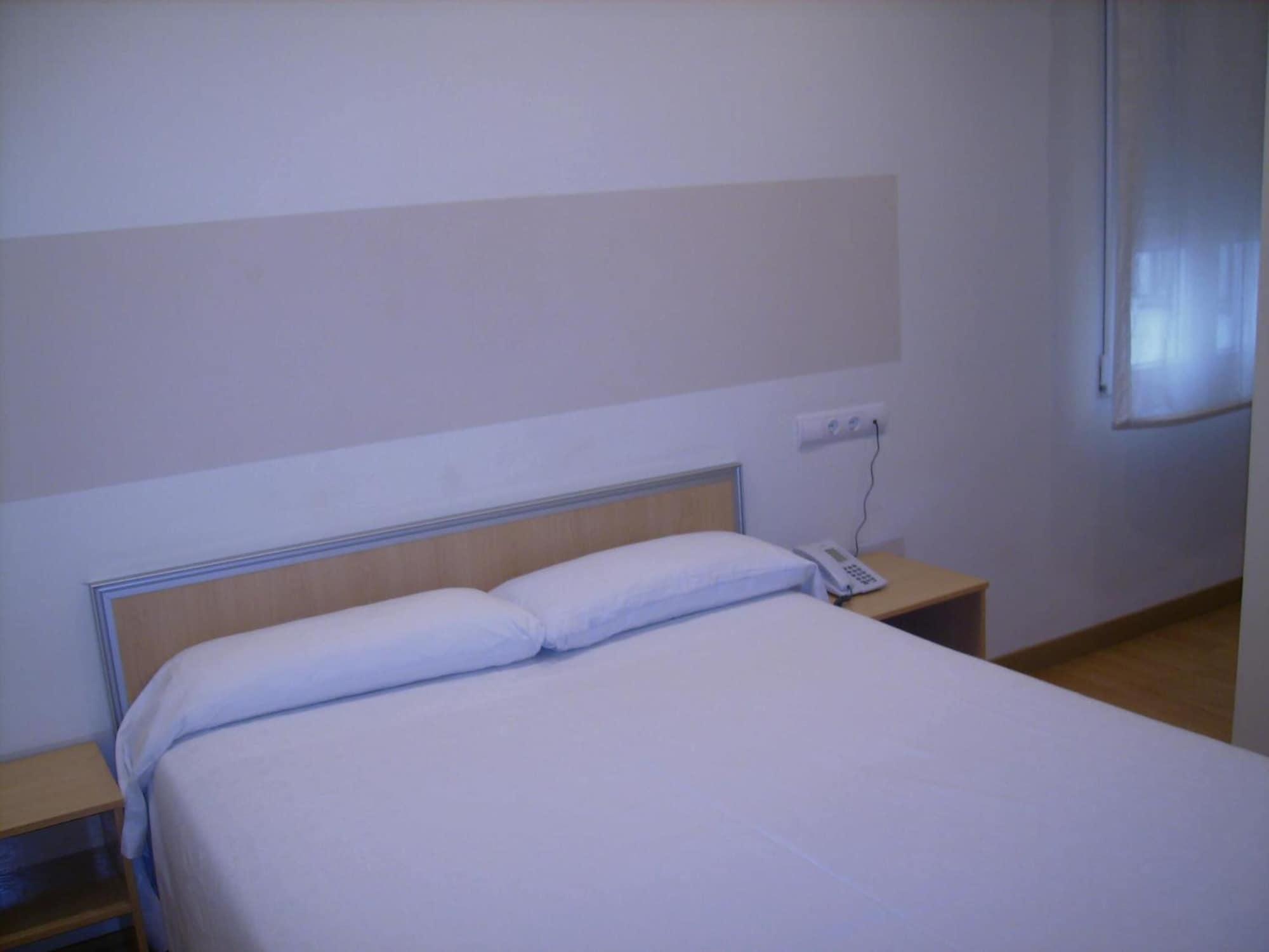 Hotel Roma Вальядолид Экстерьер фото
