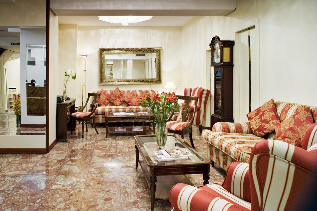 Hotel Roma Вальядолид Экстерьер фото