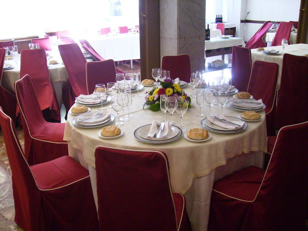 Hotel Roma Вальядолид Экстерьер фото